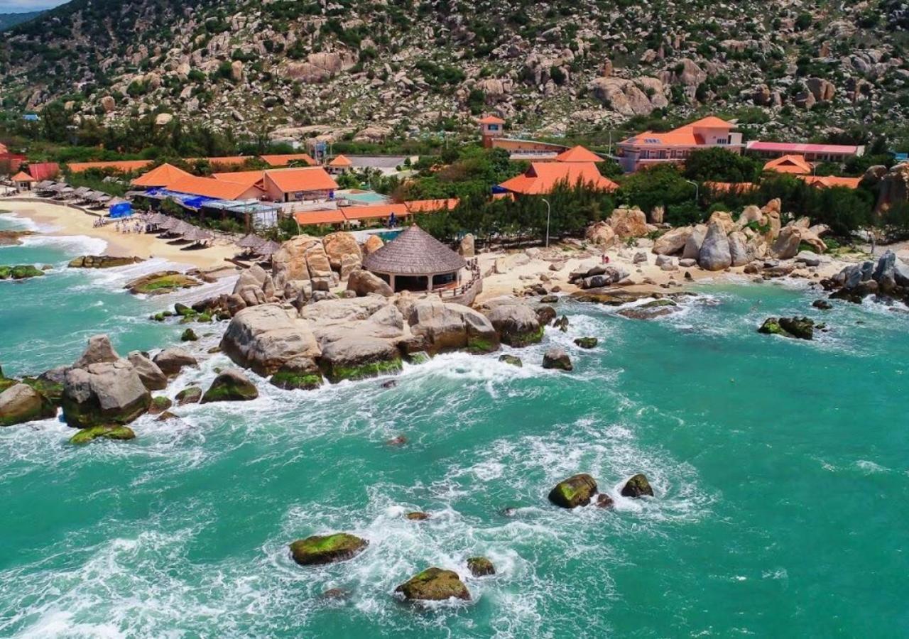 Hòn Cò Resort - Cà Ná Thon Lac Nghiep Exterior foto